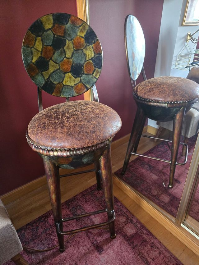 Taburete alto latón y piel