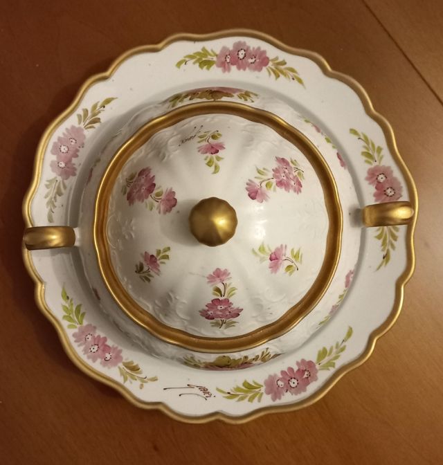 Antica zuppiera e piatto portata vintage