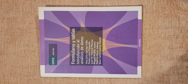 Formulario y tablas Introducción al análisis de d