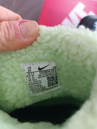 Descansos nieve Nike T 35