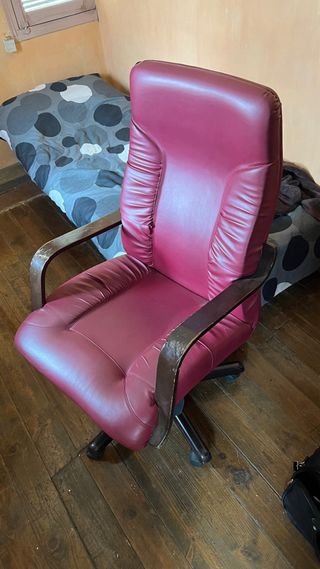 SILLA OFICINA ROJA CUERO REAL