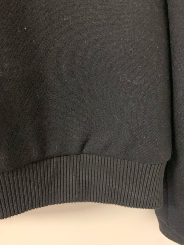 Canadiana curta . Marca Sfera