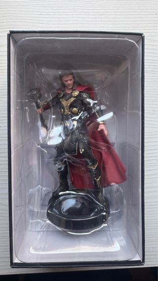 FIGURA THOR MARVEL