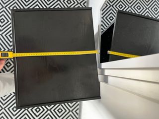 Mesita auxiliar con ruedas. TV. Organizador.