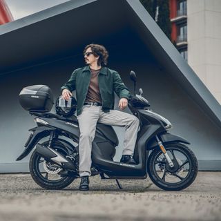 QJ SQ 16 125 ABS TCS 15 cv