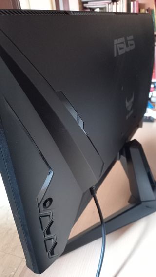 Monitor Asus 4k IPS 60hz