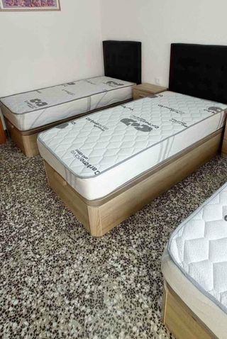 COLCHON Y CANAPE