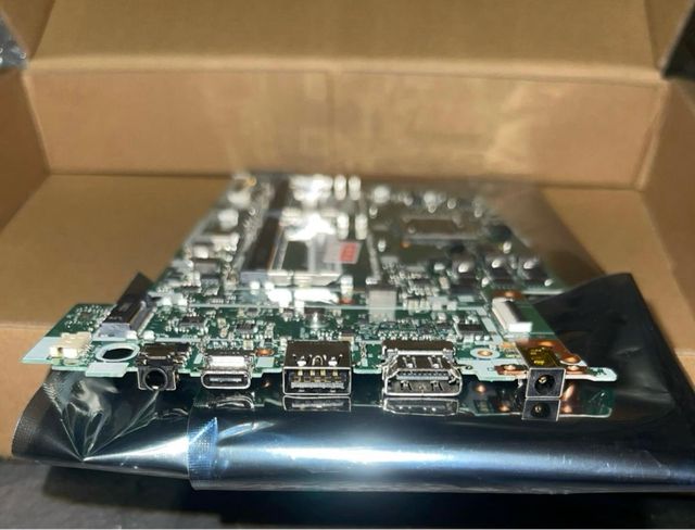 Scheda madre Lenovo Yoga 530-14ARR NM-B781