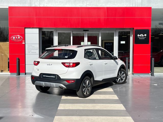 KIA Stonic MHEV 2024