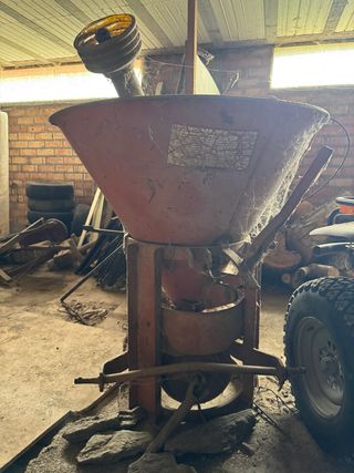 Abonadora tractor