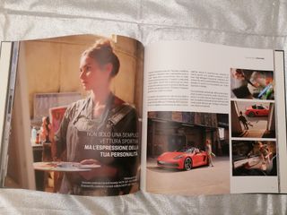 Porsche Exclusive Manufaktur 2022 - libro italiano