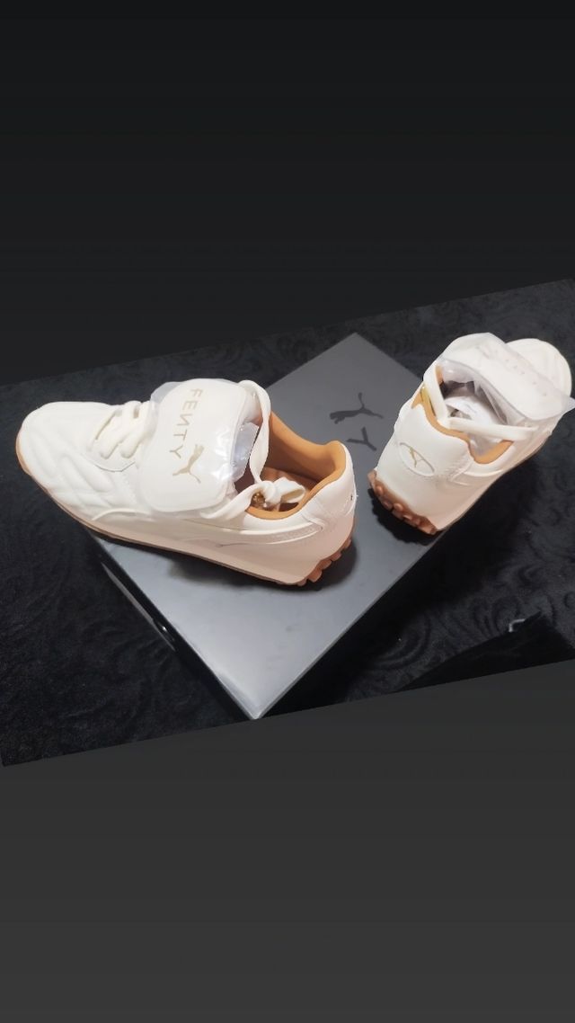 ...ZAPATILLAS.. FENTY PUMA 2025