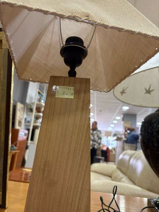 Lampara de madera