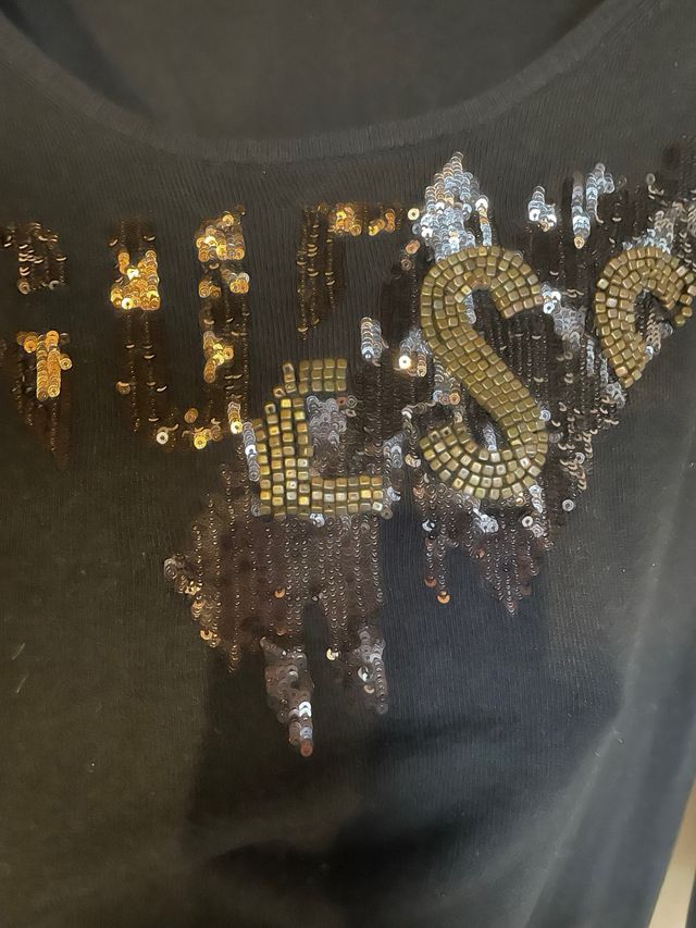 Bellissima maglia Guess