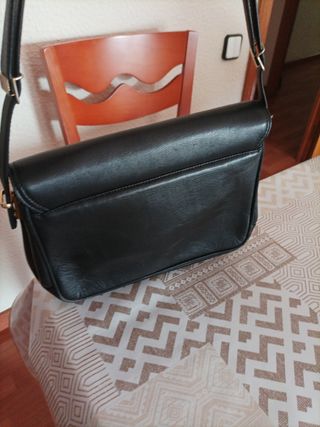 Bolso negro