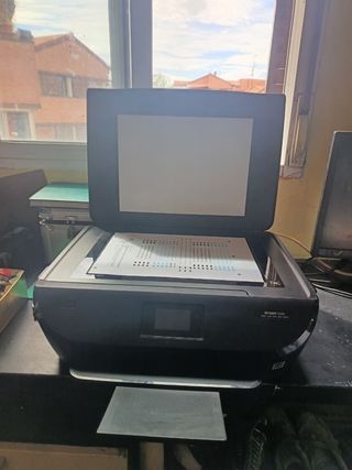 HP ENVY 5545 Impresora fotocopiadora.

