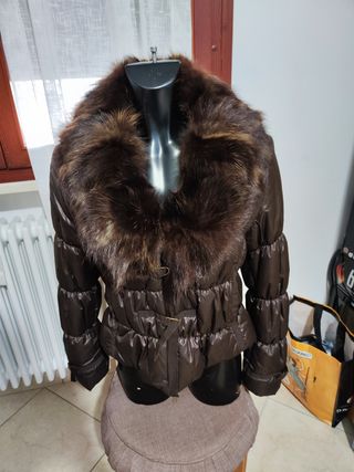 Piumino con pelo 