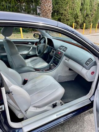 Mercedes-Benz  CLK 320