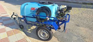 CUBA ARRASTRADA DE 400 LITROS PARA FUMIGACION Y HE