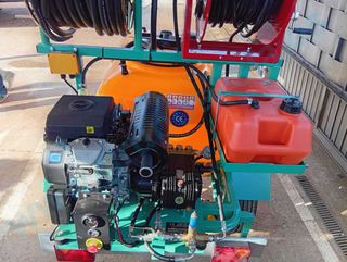 CUBA ARRASTRADA DE 600 LITROS PARA DESATASCO