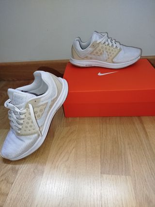Zapatillas deportivas Nike 
