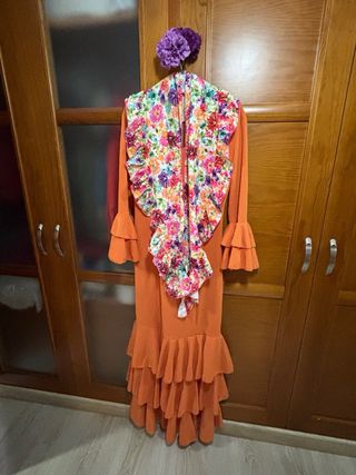Traje de gitana sin estrenar