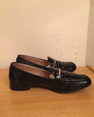 UTERQÜE  mocasines charol mujer 37 