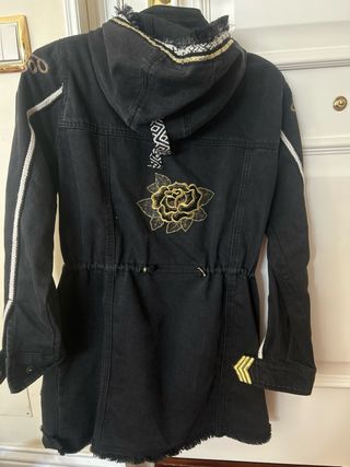 Chaqueta vaquera Desigual edicion limitada