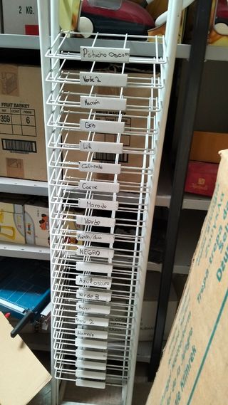 Expositor de cartulinas A4