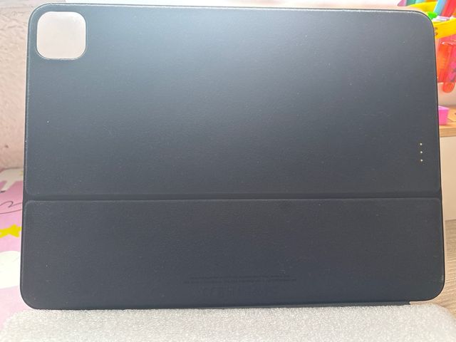 Smart key folio apple