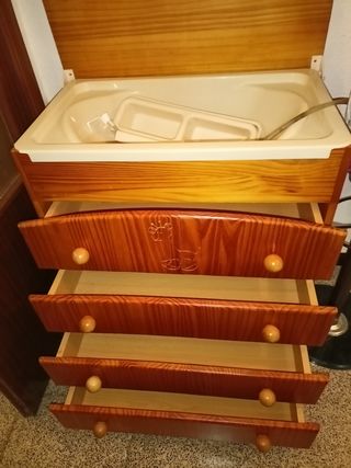 Cómoda-Bañera de bebe