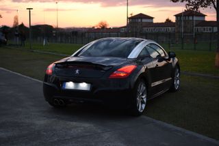 Peugeot RCZ 2010 Black Yearling