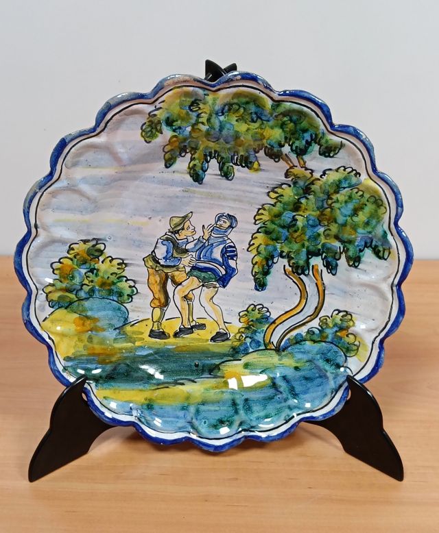 Antiguo plato cerámica de Talavera