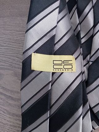 Corbata y pañuelo