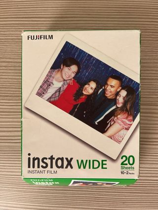 Película instantánea con borde blanco
