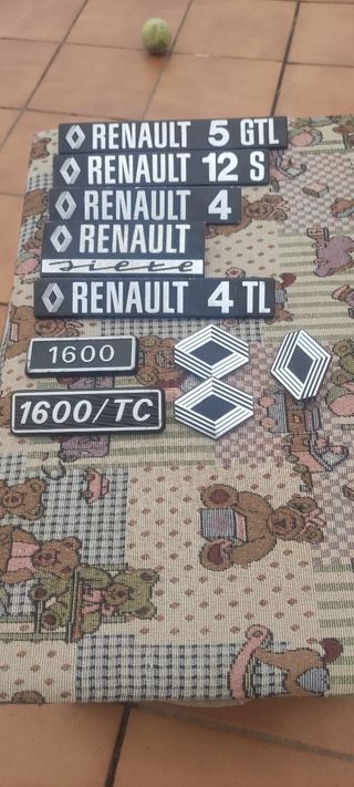 Insignias coches 