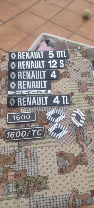 Insignias coches 