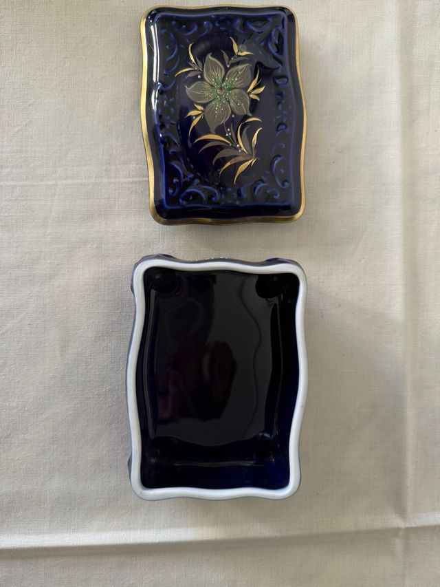 Pastillero de porcelana Capeans