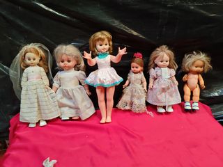 Vecchie bambole spagnole