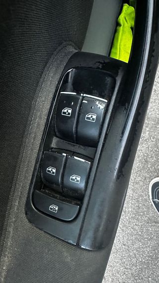 Mando elevalunas saab 93