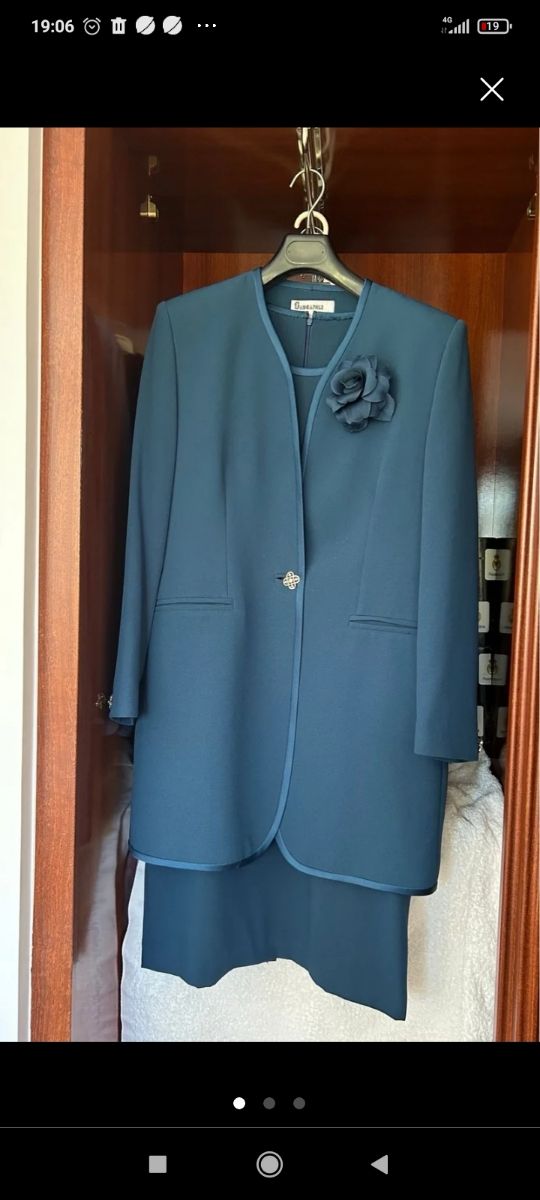 TRAJE CON VESTIDO DE SEÑORA