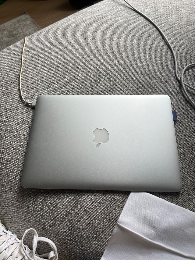 MacBook Air 13