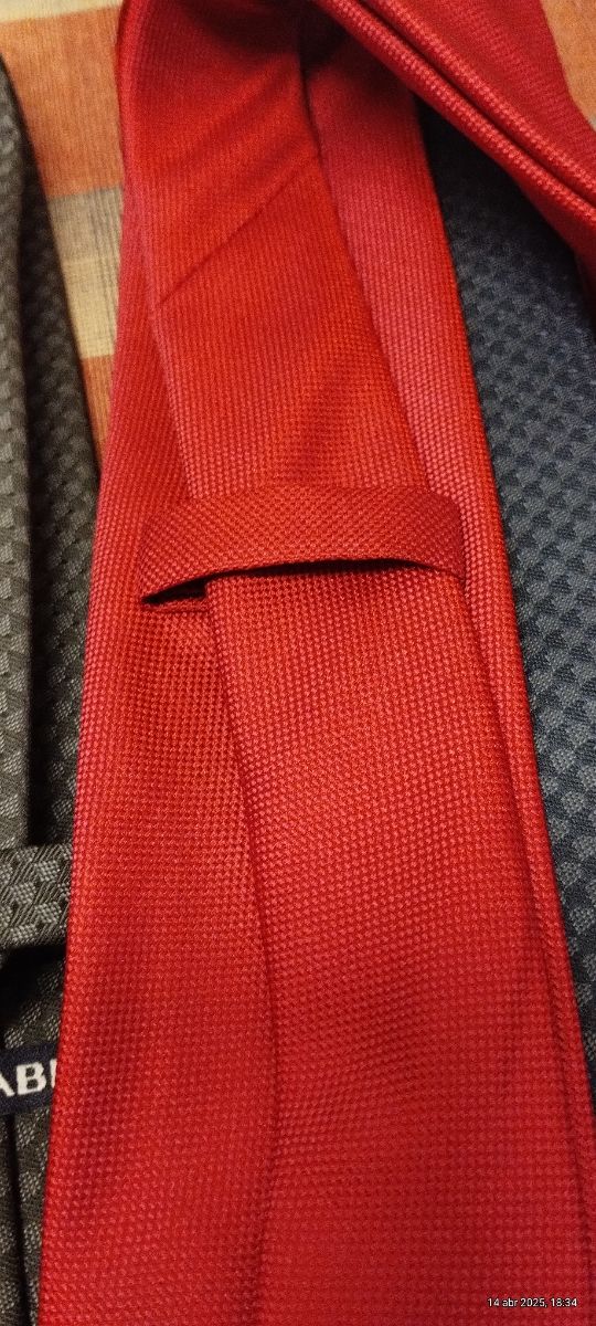 Corbatas gris, azul y fucsia precio x unidad