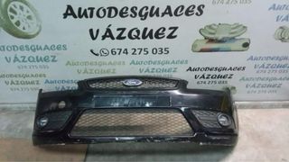 Paragolpes delant y Calandra Ford Focus II S/Sport