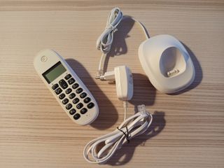 TELEFONO INALÁMBRICO MOTOROLA C1001LB+