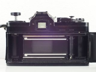 CHINON  CX II   +   50mm  f / 1.4 