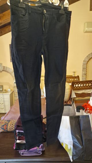 Pantalone da donna "Calzedonia" elasticizzato
