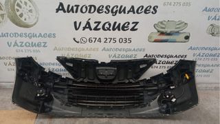 Defensa delantero con nieblas Peugeot 207 07 crema