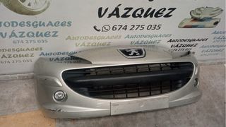 Defensa delantero con nieblas Peugeot 207 07 crema