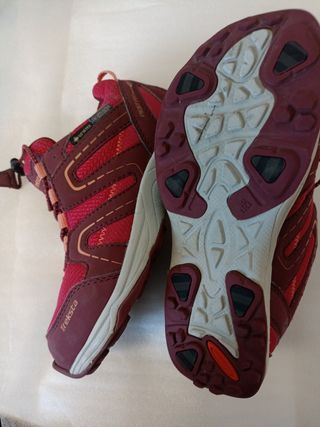 Zapatillas de montaña goretex 
